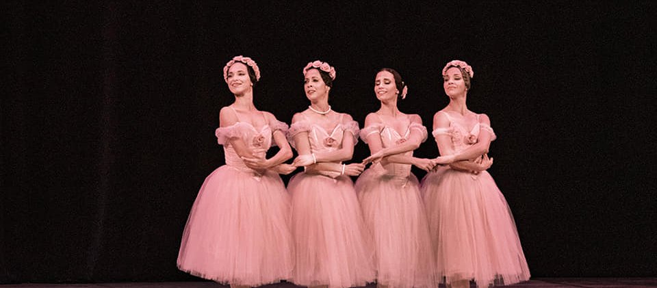 gran pas de quatre 1.jpg